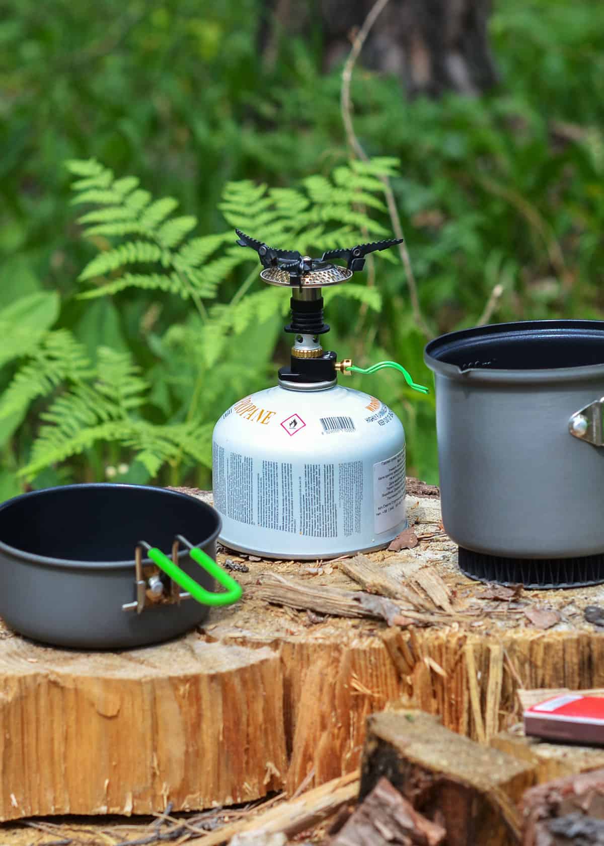 Camping cookware for hiking