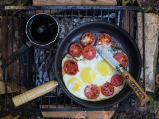how to pack eggs for camping